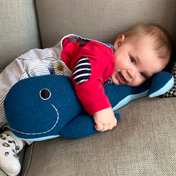 Blue whale soft toy with baby 